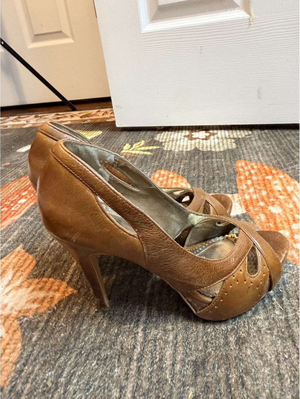 Bakers Kourtney Women's Shoes Brown Leather Peep Toe High Heels Shoes